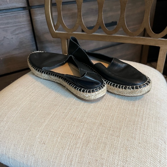EUC Aldo Espadrille Flats - Picture 2 of 3